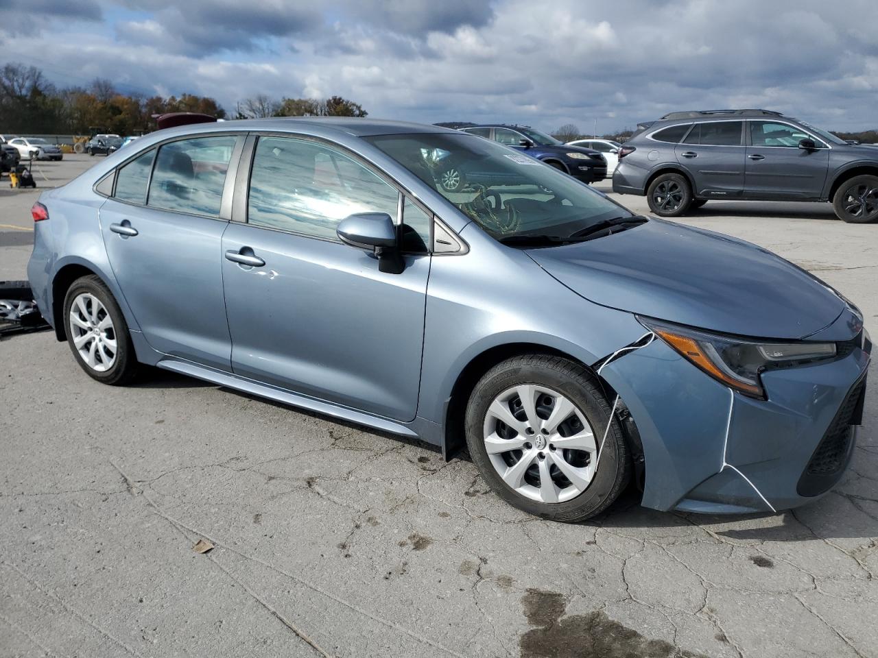 Toyota Corolla Le Image 5