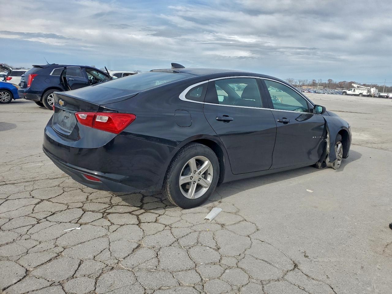 Chevrolet Malibu Ls Image 4