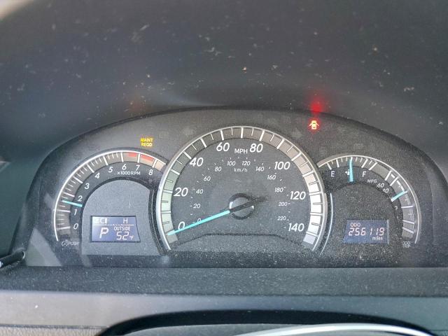 Toyota Camry Base Image 10