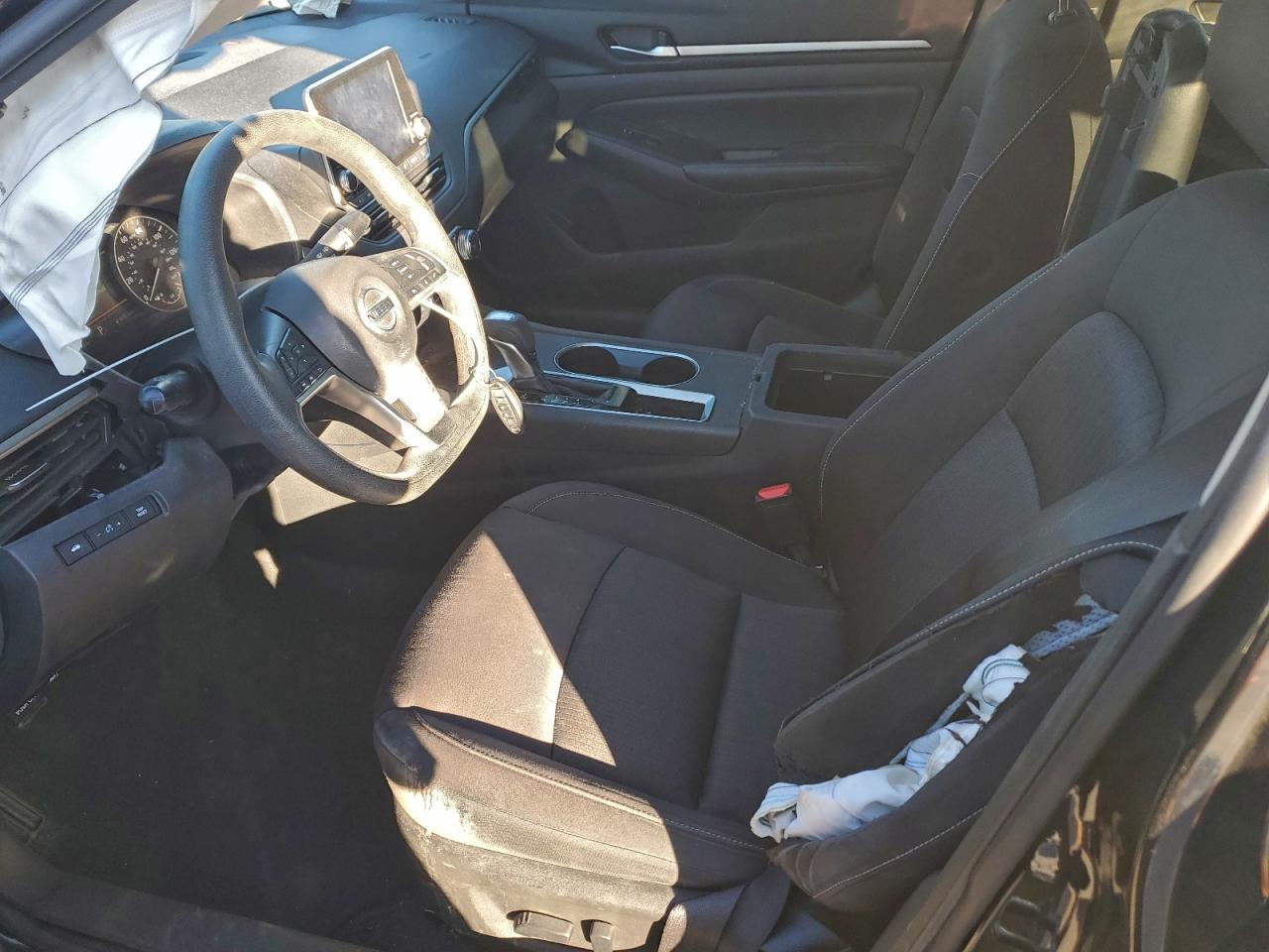 Nissan Altima Sv Image 7