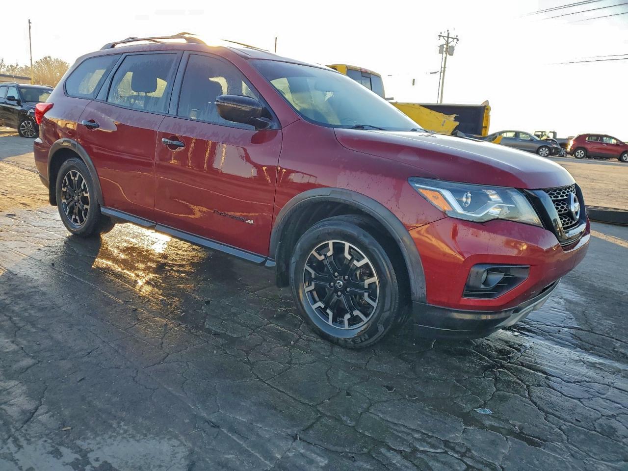 Nissan Pathfinder Sv Image 13