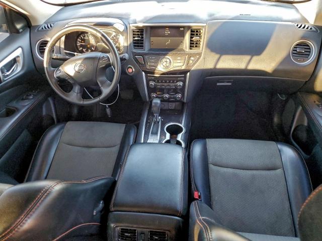 Nissan Pathfinder Sv Image 8