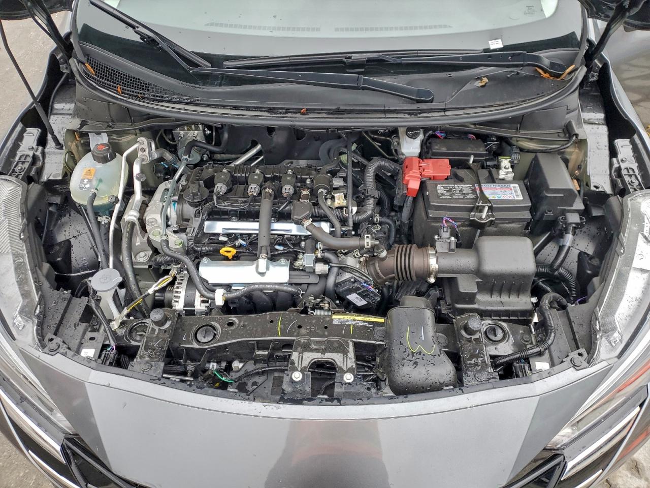 Nissan Versa S Image 10