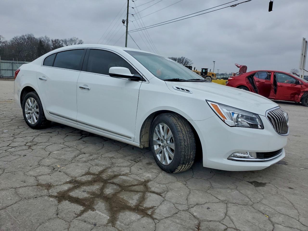 Buick LaCrosse 1sv Image 3