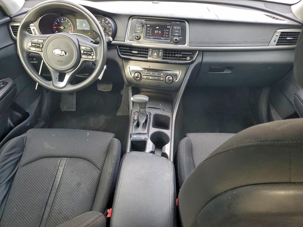 Kia Optima Lx Image 9