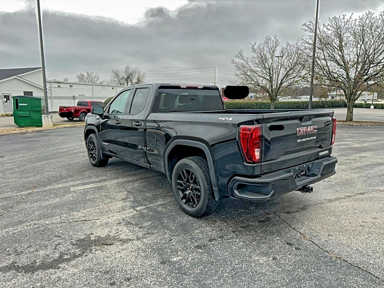 GMC Sierra K1500 Elevation Image 3