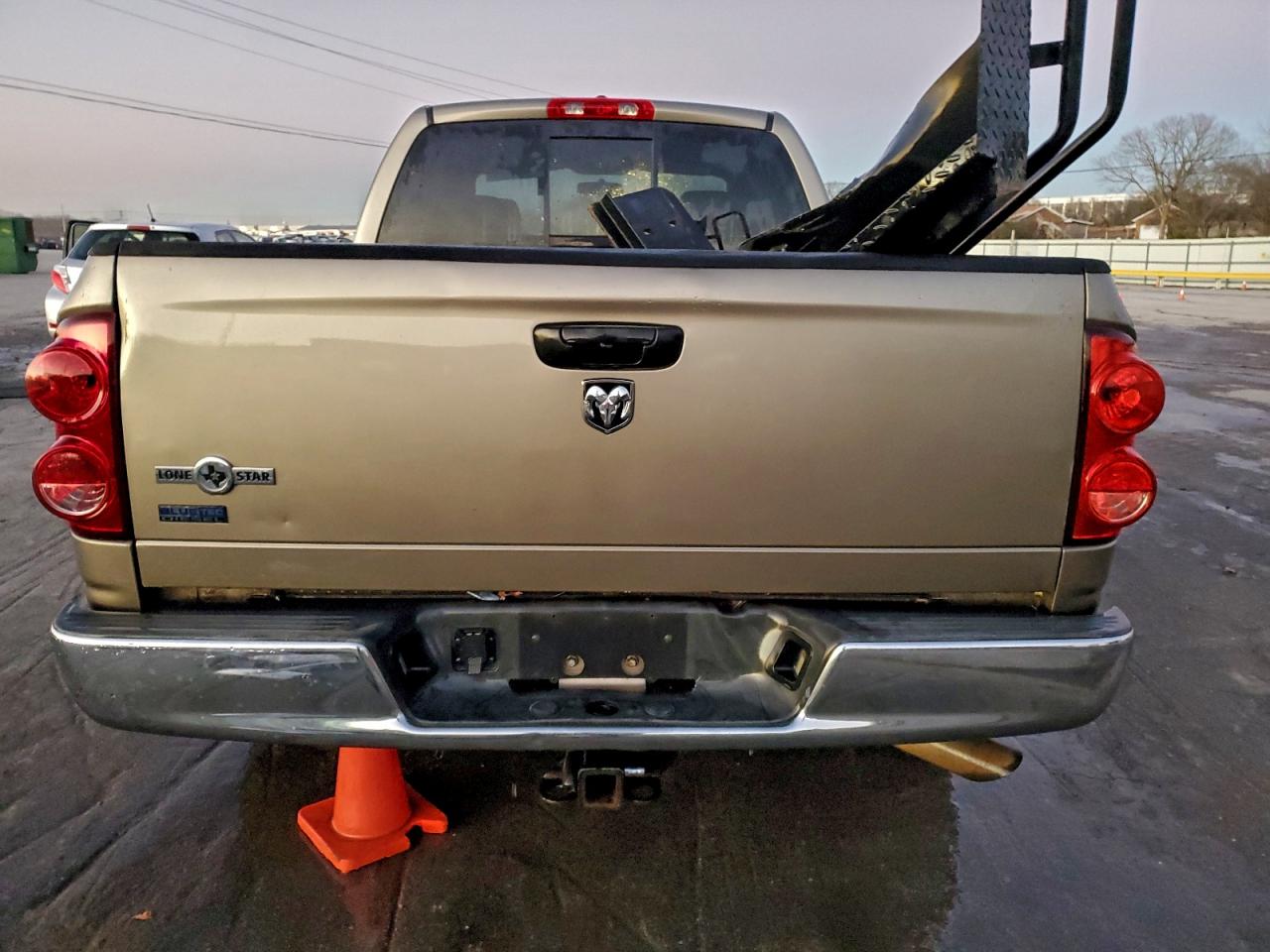 Dodge Ram 2500 St Image 6