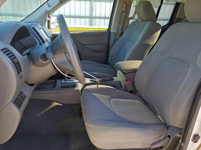 Nissan Frontier S Image 12