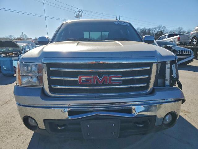 GMC Sierra K1500 Sle Image 3