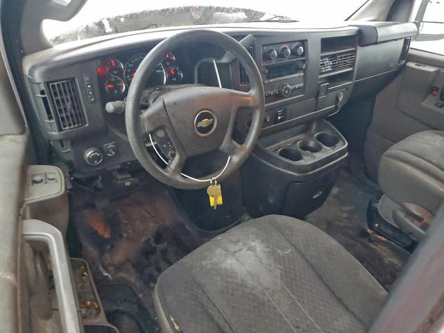 Chev Express Image 7