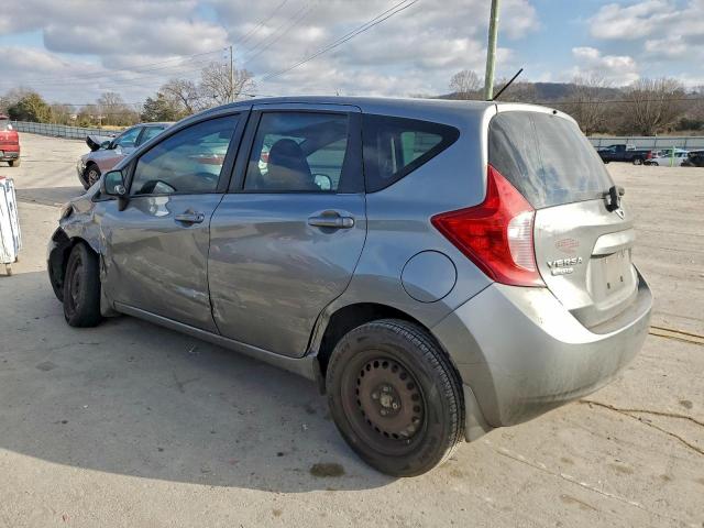 Nissan Versa S Image 10