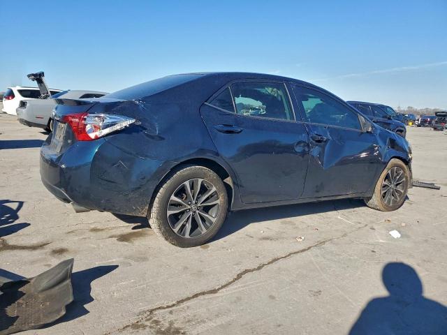 Toyota Corolla L Image 12