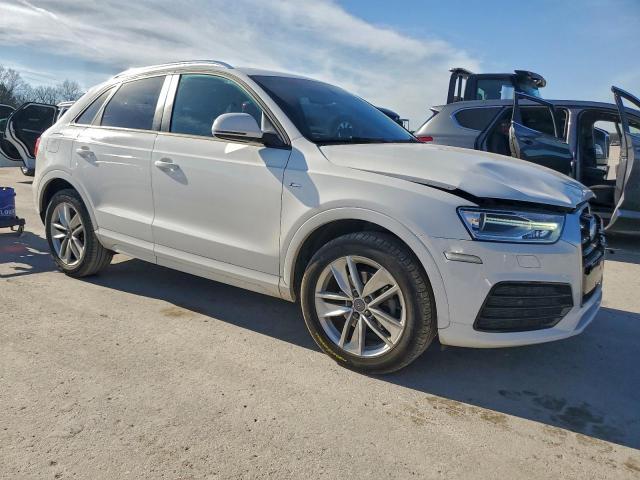 Audi Q3 Premium Image 12