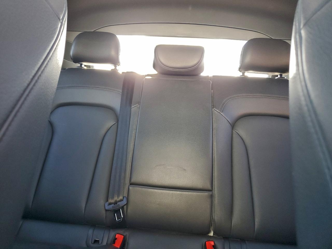 Audi Q3 Premium Image 6