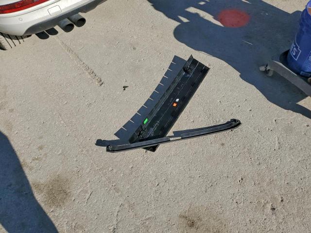 Audi Q3 Premium Image 11