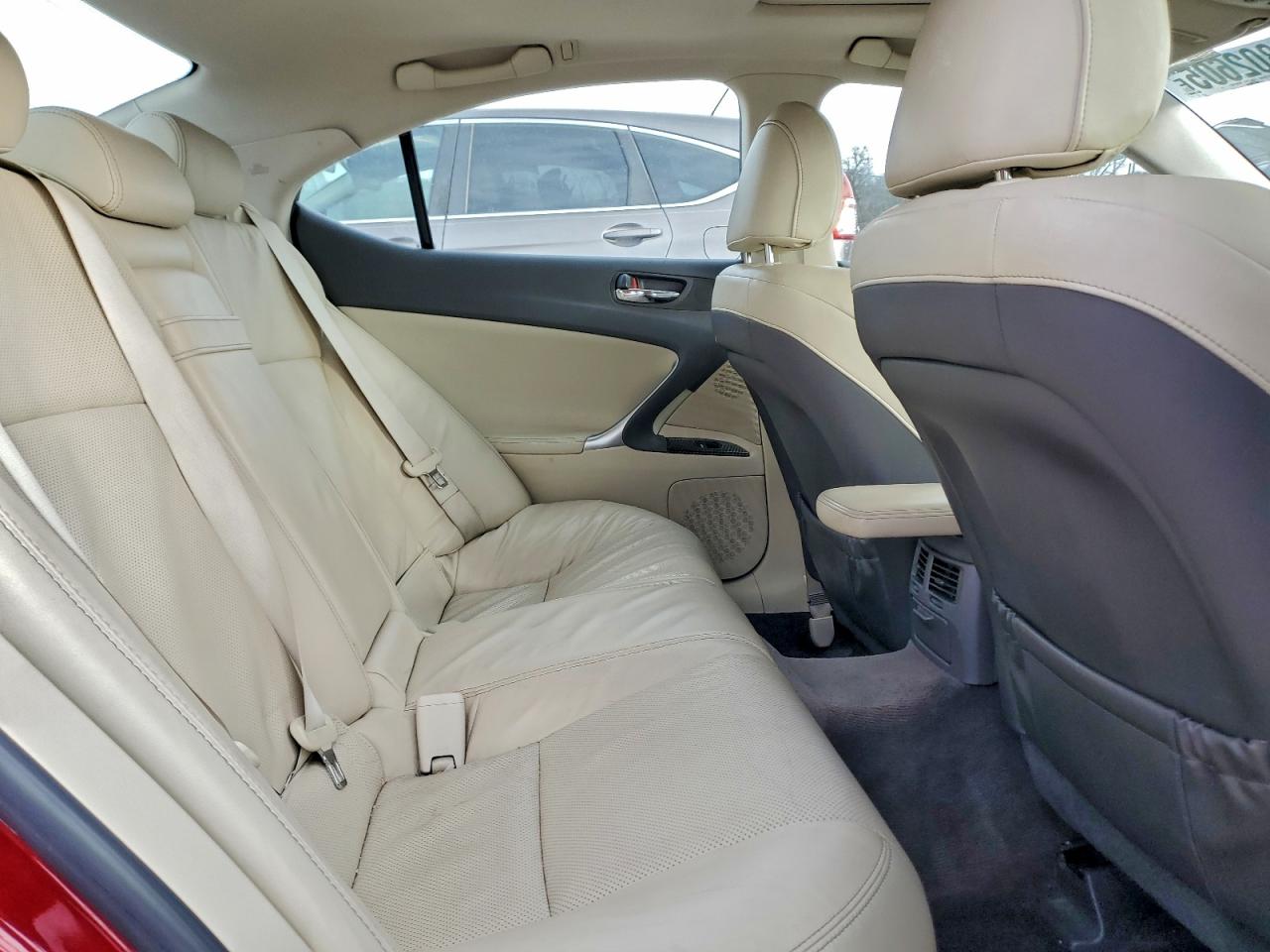 Lexus Is 250 Image 11