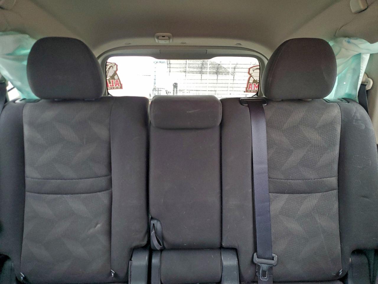 Nissan Rogue S Image 14