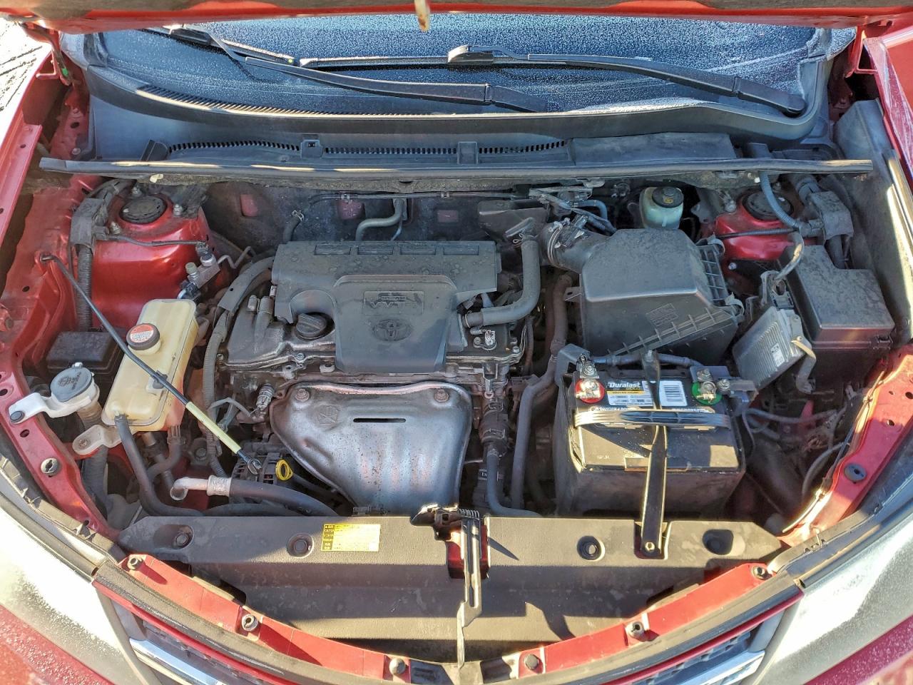 Toyota RAV4 Le Image 6