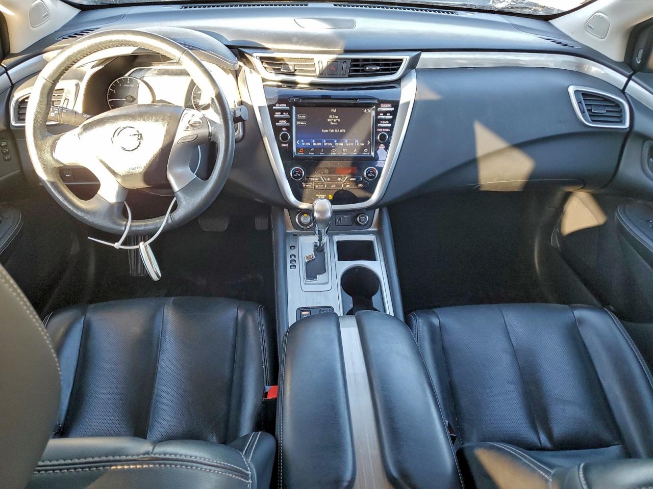 Nissan Rogue S Image 9