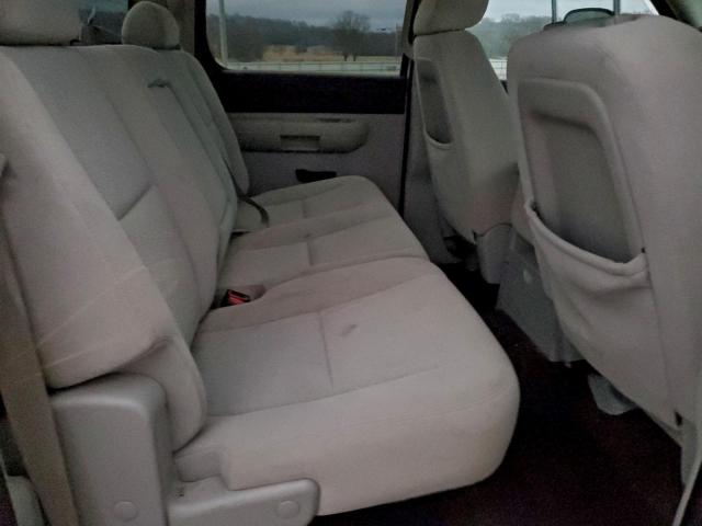 Chevrolet Silverado K2500 Heavy Duty Image 7