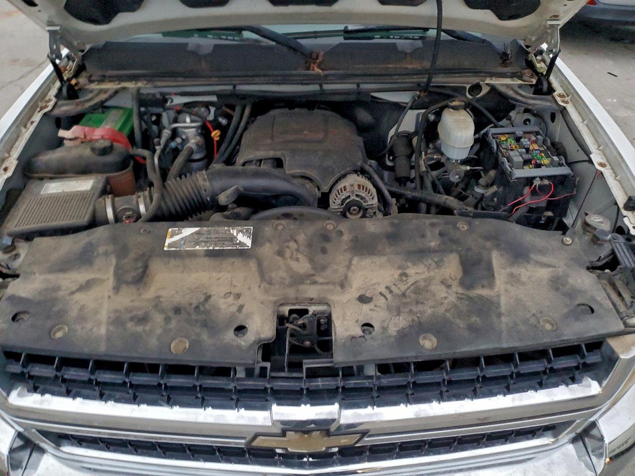 Chevrolet Silverado K2500 Heavy Duty Image 12