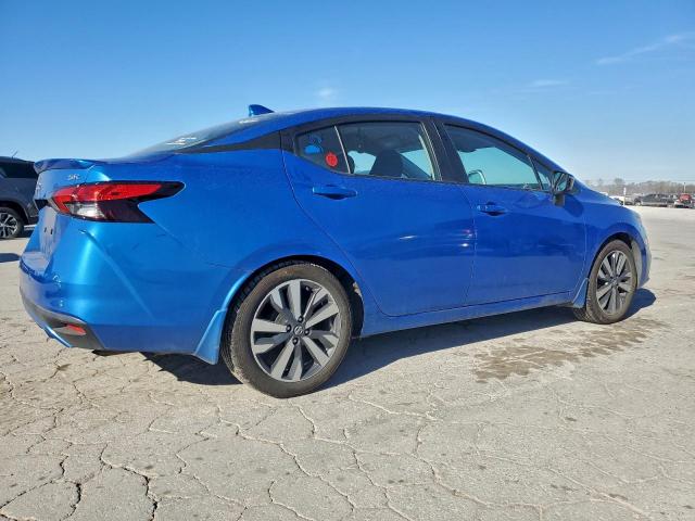 Nissan Versa Sr Image 2