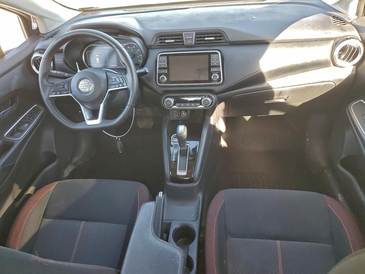 Nissan Versa Sr Image 12