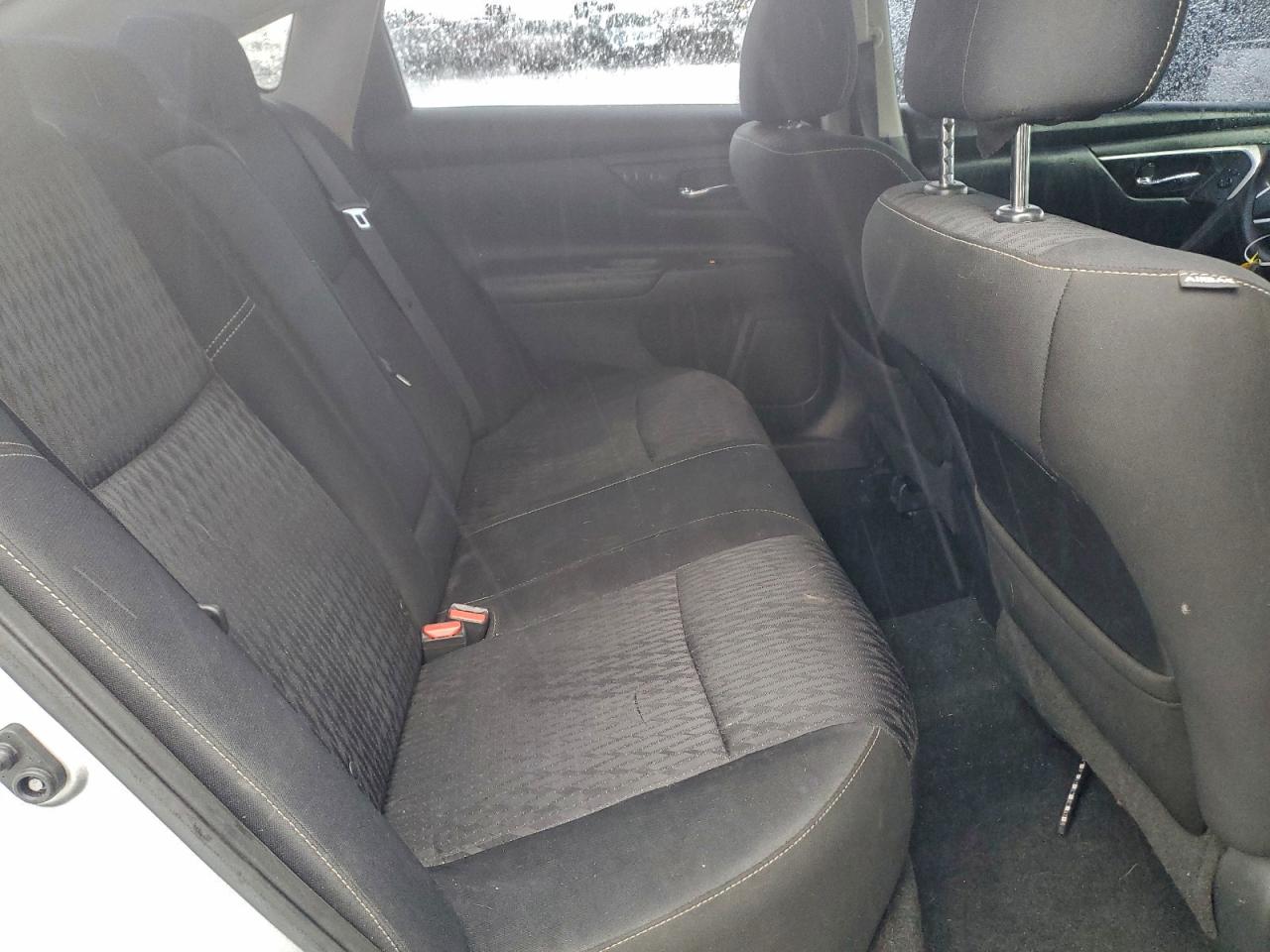 Nissan Altima 2.5 Image 12