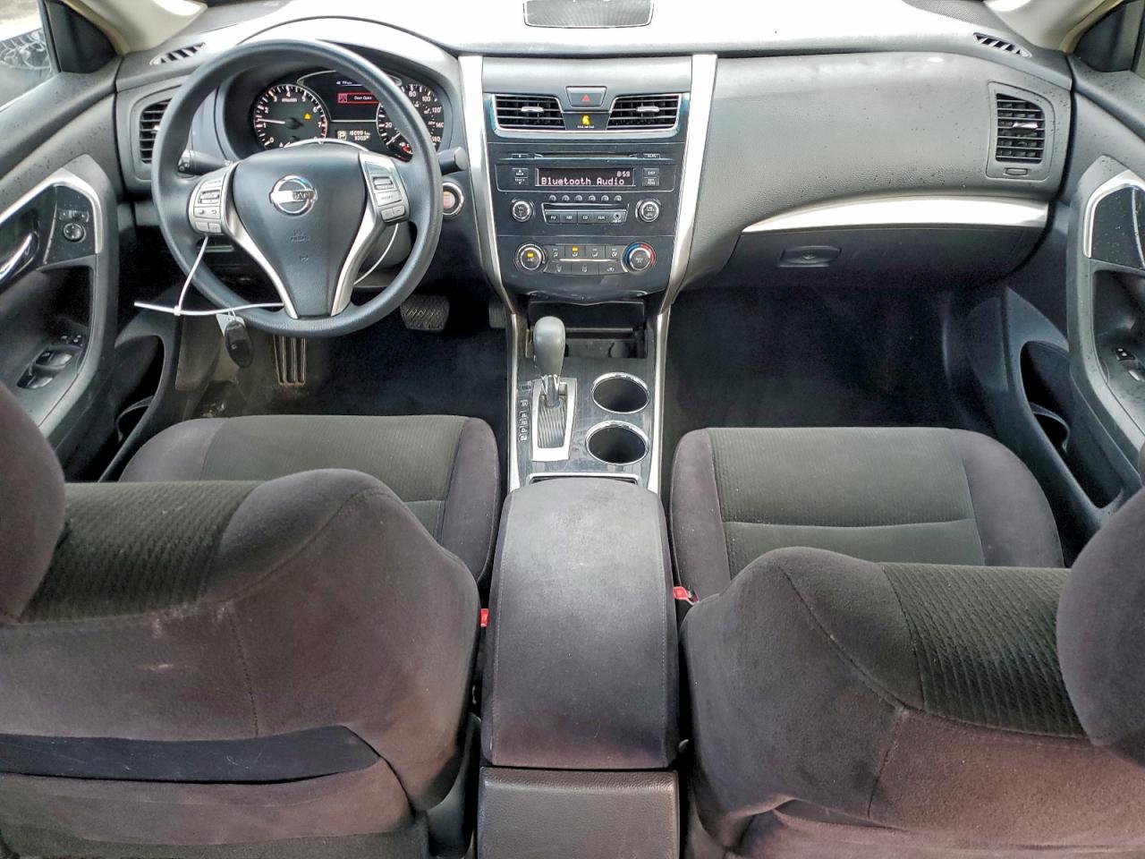 Nissan Altima 2.5 Image 10