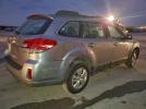 Subaru Outback 2.5i Image 11