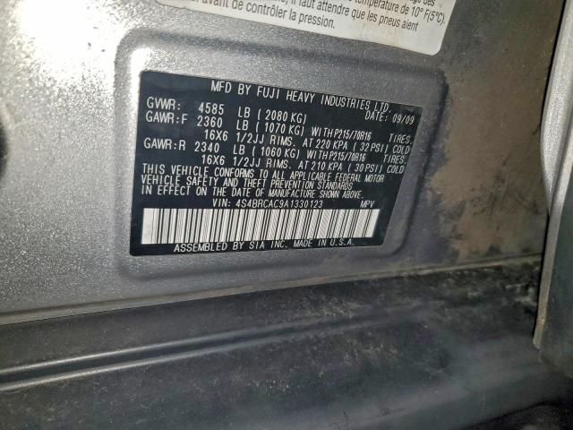 Subaru Outback 2.5i Image 12