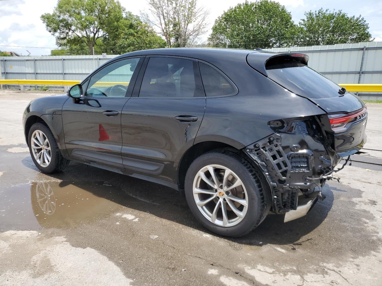 Porsche Macan Base Base Image 5