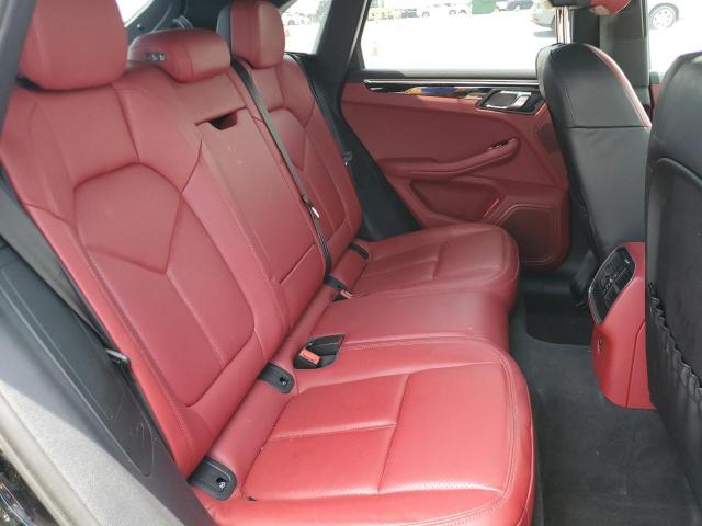 Porsche Macan Base Base Image 9