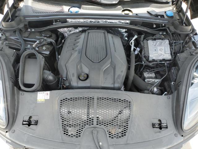 Porsche Macan Base Base Image 10