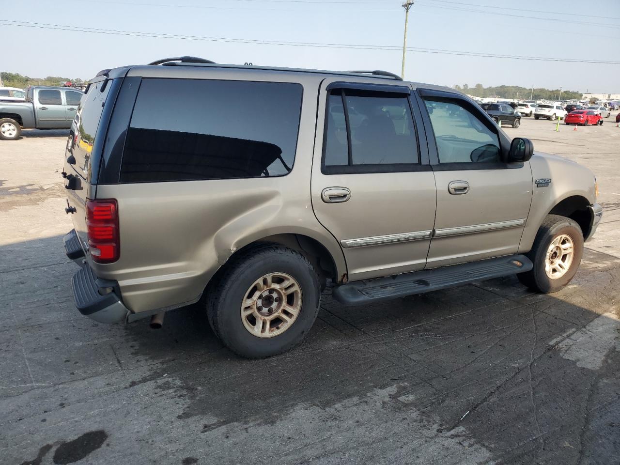 Ford Expedition Xlt Image 3