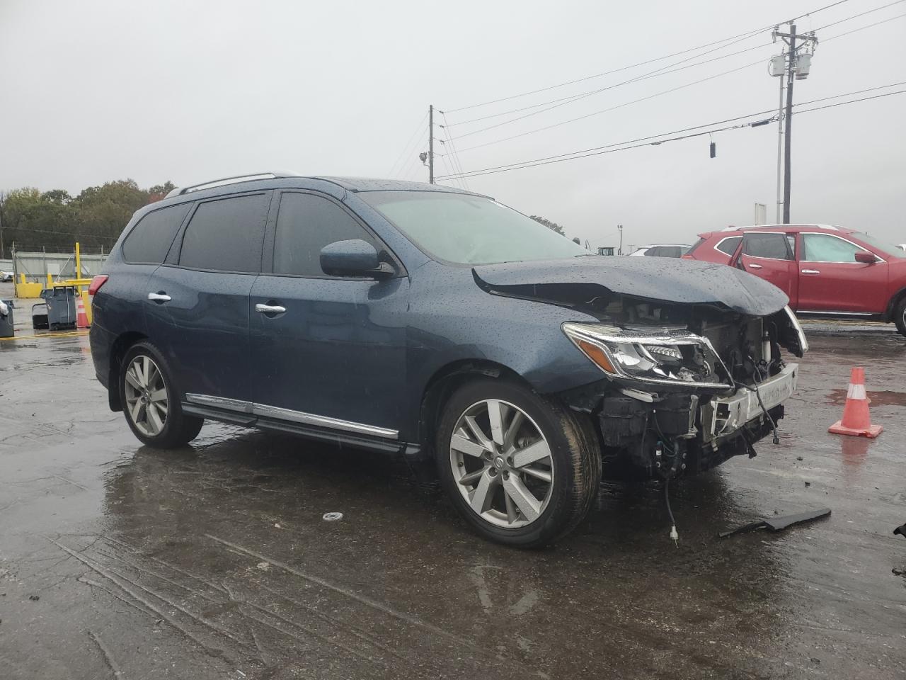 Nissan Pathfinder S Image 5