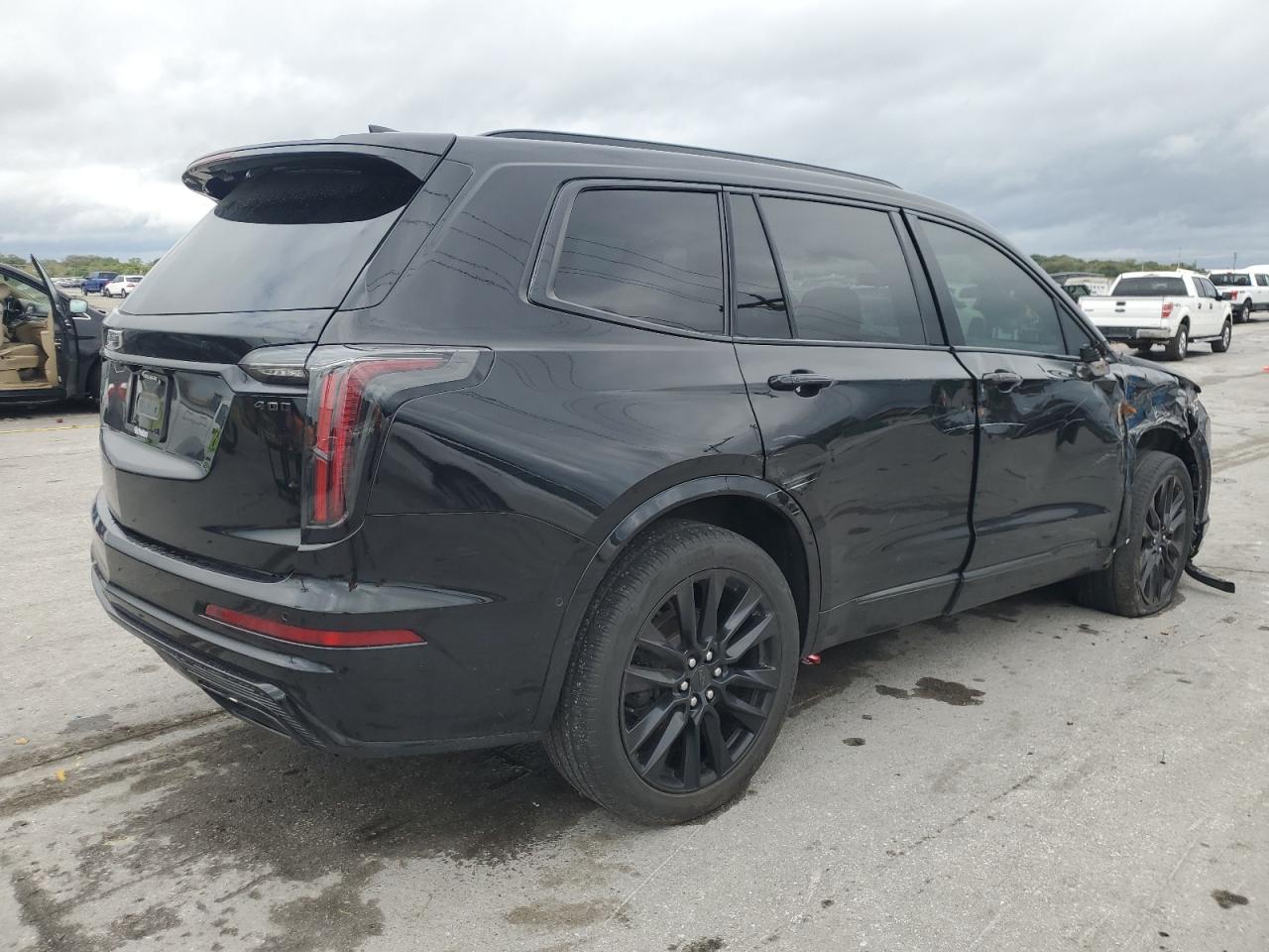 Cadillac XT6 Sport Image 4