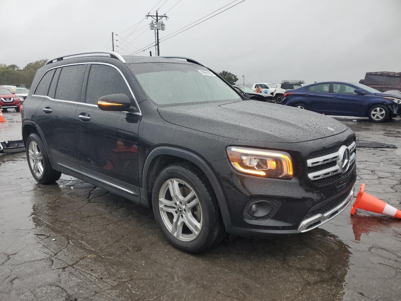 Mercedes-Benz GLB 250 4matic Image 3