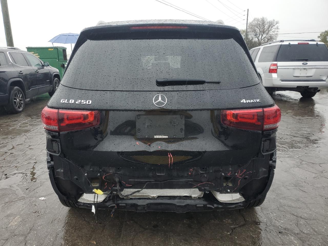 Mercedes-Benz GLB 250 4matic Image 4