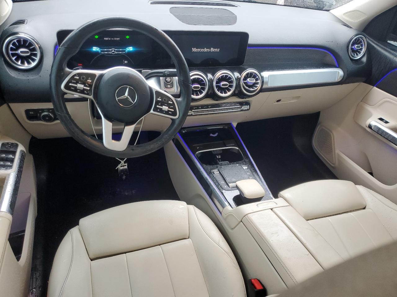 Mercedes-Benz GLB 250 4matic Image 7
