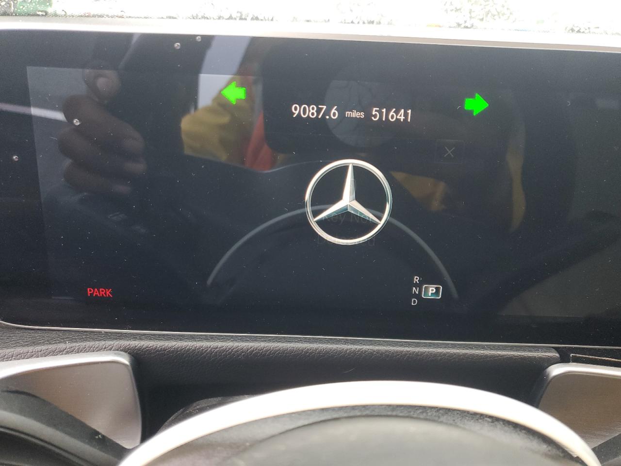 Mercedes-Benz GLB 250 4matic Image 9