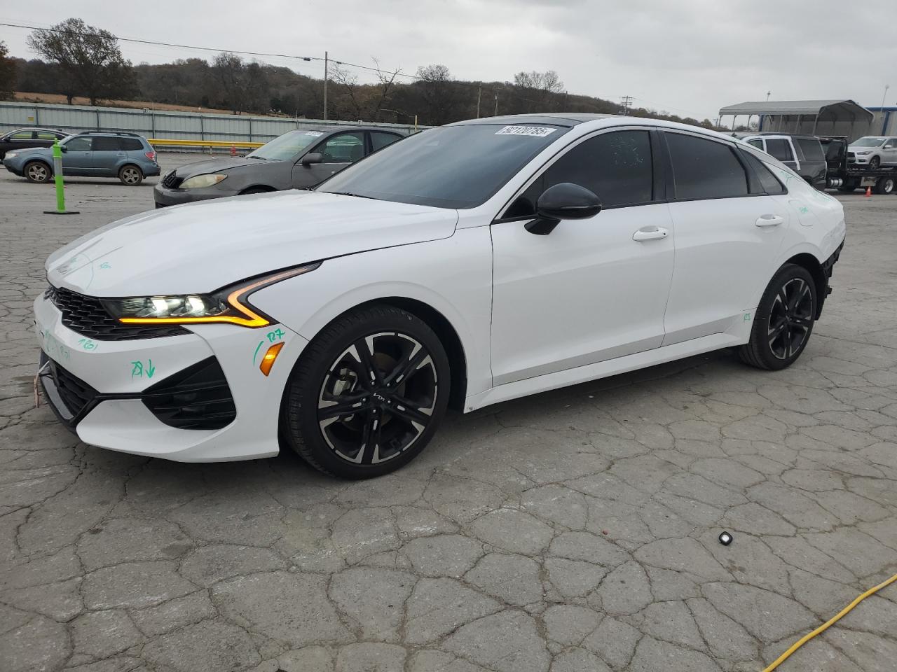 Kia K5 Gt Line Image 1