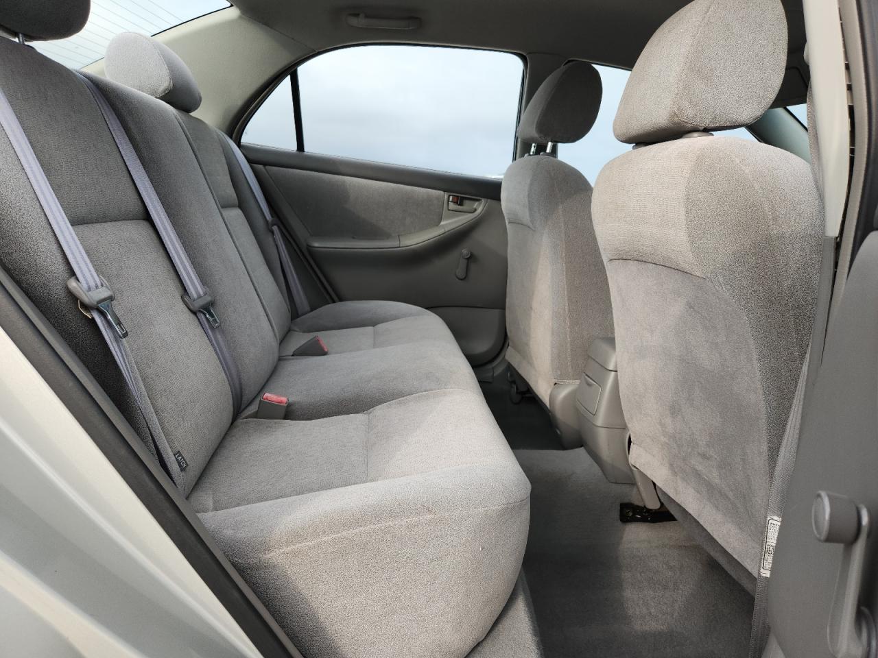 Toyota Corolla Ce Image 10