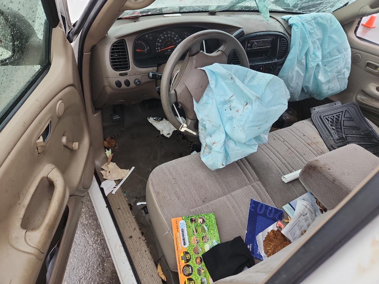 Toyota Tundra Image 6