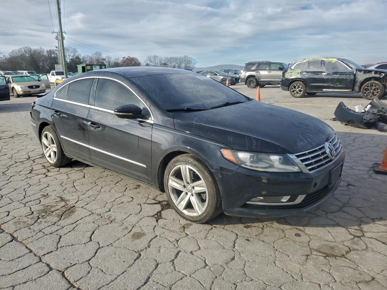 Volkswagen CC Base Image 4