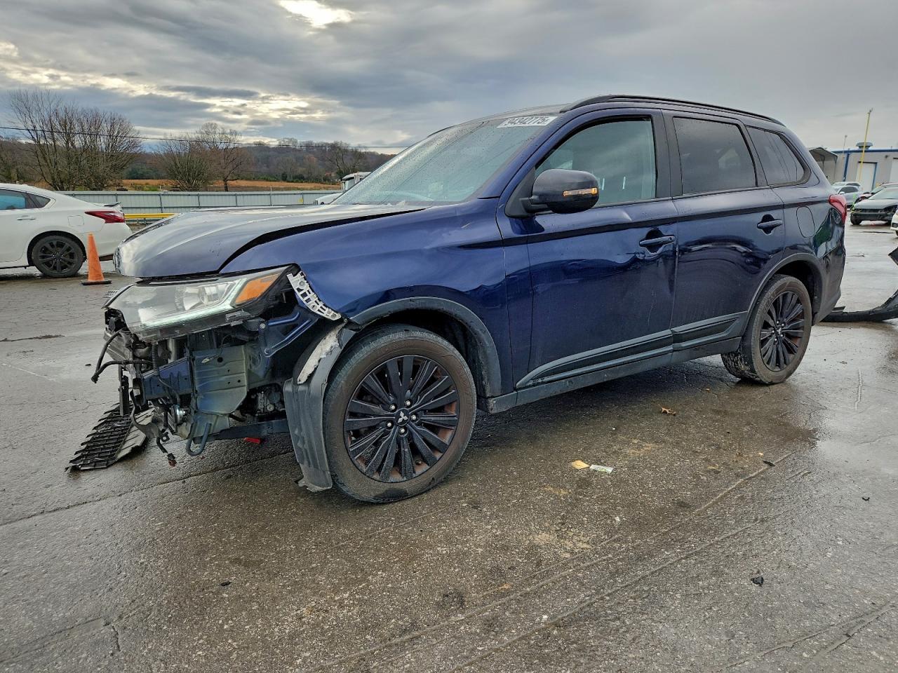 Mitsubishi Outlander Se Image 1