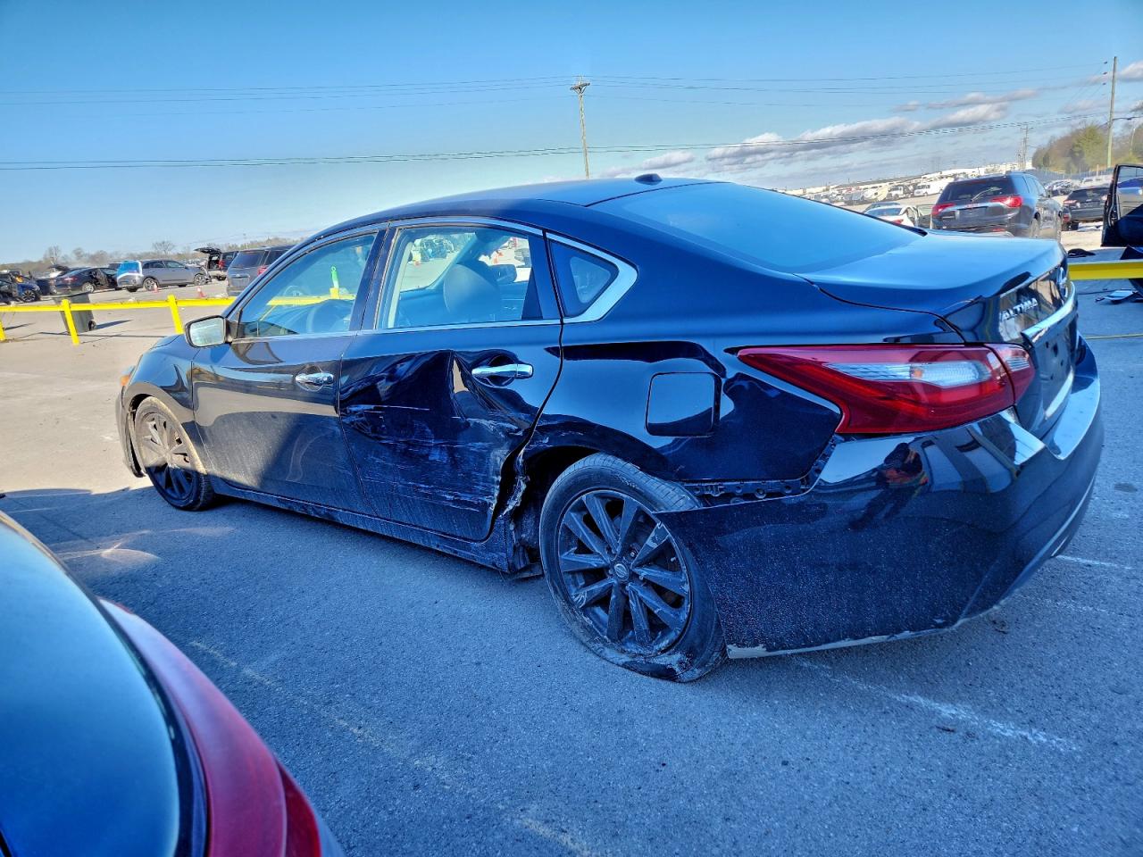 Nissan Altima 2.5 Image 4