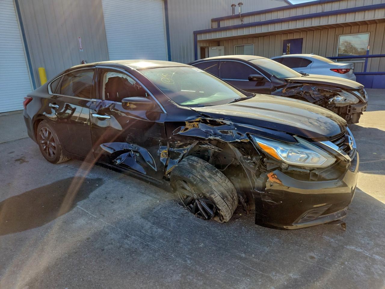 Nissan Altima 2.5 Image 2