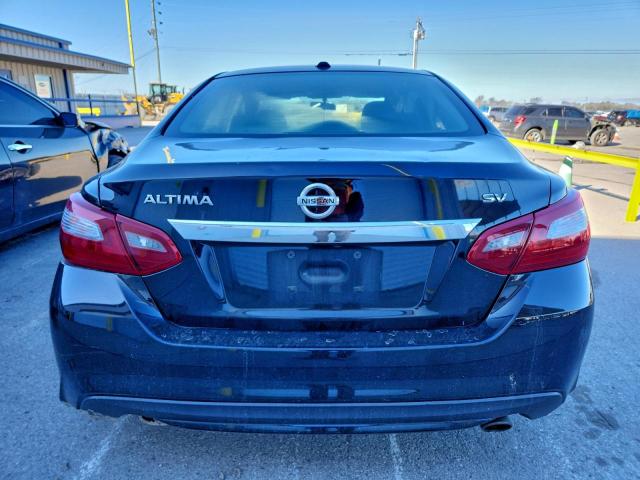 Nissan Altima 2.5 Image 3