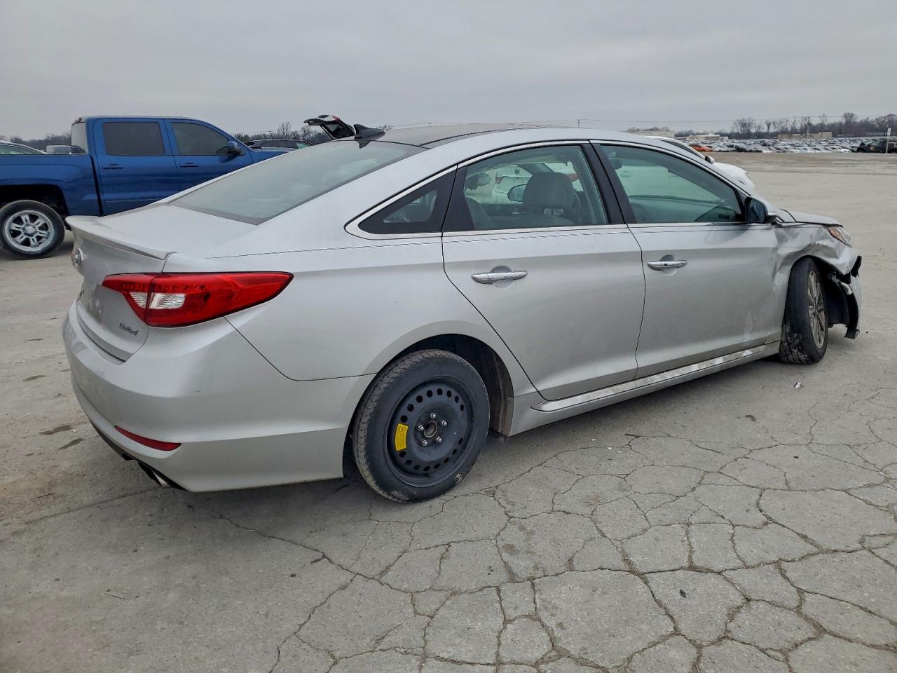 Hyundai SONATA Sport Image 12